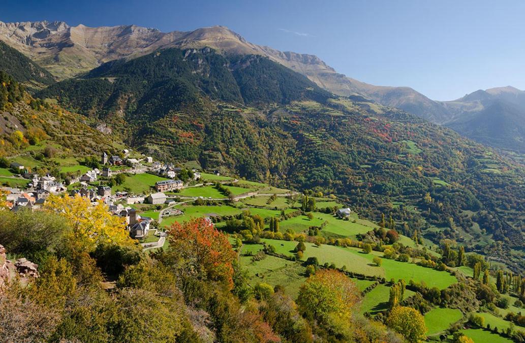 La Bordeta De Blas Gistaín Exteriör bild